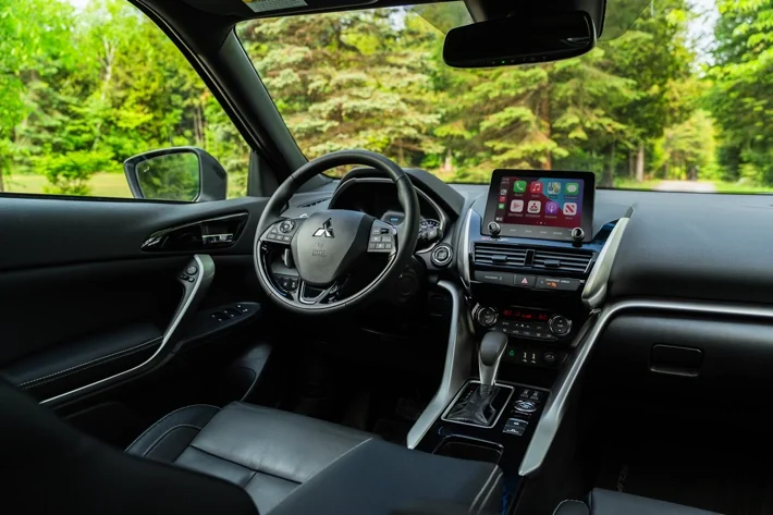 Heated steering wheel in the Eclipse Cross